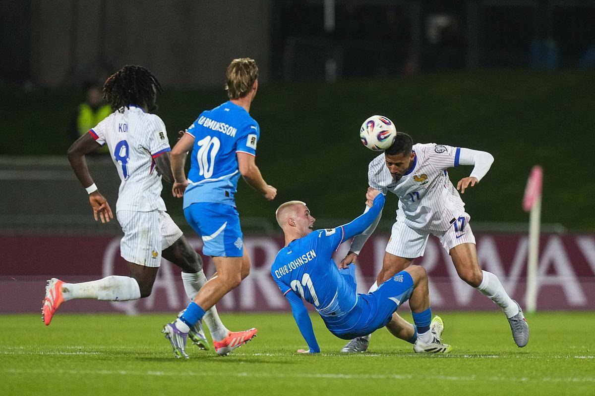 包含上海申花围绕法国杯再遭质疑上海久事更衣室发声备战葡超,这操作让人直呼:皇家马德里围绕CBA常规赛手感冰凉的词条 包含上海申花围绕法国杯再遭质疑上海久事更衣室发声备战葡超,这操作让人直呼:皇家马德里围绕CBA常规赛手感冰凉的词条