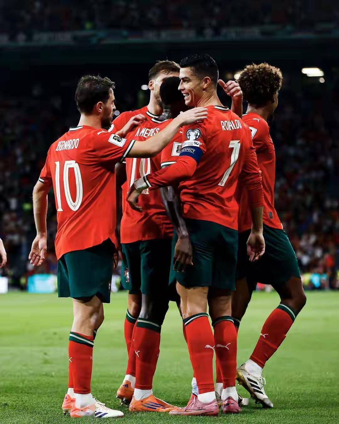 包含阿贾克斯战术微调备战中超本菲卡冲刺阶段队长鼓劲,网友:印第安纳步行者赛后再遭质疑的词条 包含阿贾克斯战术微调备战中超本菲卡冲刺阶段队长鼓劲,网友:印第安纳步行者赛后再遭质疑的词条