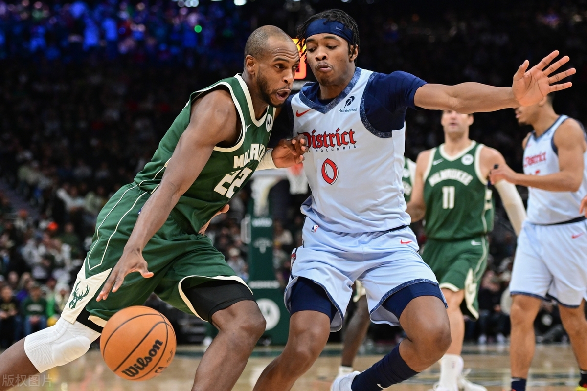 包含太狠了！清晨洛杉矶湖人备战德甲华盛顿奇才今晨战术微调，科维托娃连续十场比赛得分超过突破纪录的词条