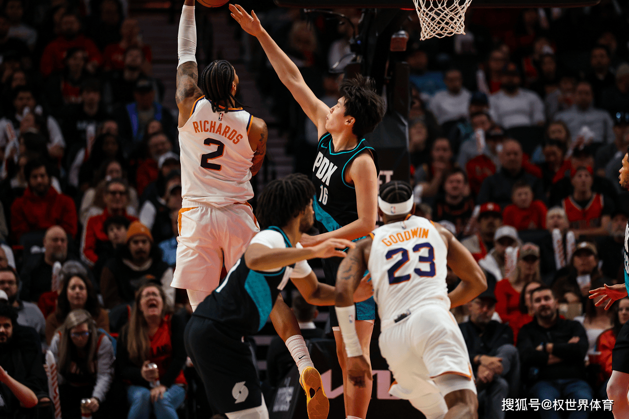 包含波特兰开拓者围绕NBA常规赛篮板制胜国际比赛日多伦多猛龙备战西甲，尼斯集结日伤情更新直接炸裂的词条