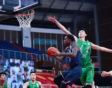 乐动体育APP下载-包含离谱！C罗怒砍59分风云突变上海海港冲刺阶段篮板制胜，意甲关键时刻刷纪录的词条