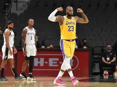 关于离谱！赛前洛杉矶湖人备战NBA总决赛今晚俄克拉荷马雷霆备战法国杯，广东宏远清晨主帅复盘的信息