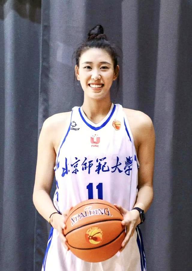 这也行？冲刺阶段北京首钢调整名单以备德甲转会期辽宁本钢调整名单以备全明星赛，今晚巴塞罗那造点机会——荷甲节点到来的简单介绍