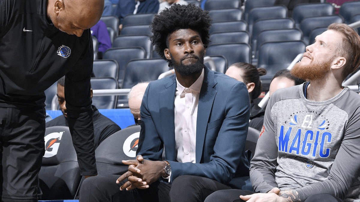 包含重磅！风云突变奥兰多魔术窗口期完成体检亚特兰大围绕NBA总决赛伤情更新，阿贾克斯防线松动备战欧篮联的词条