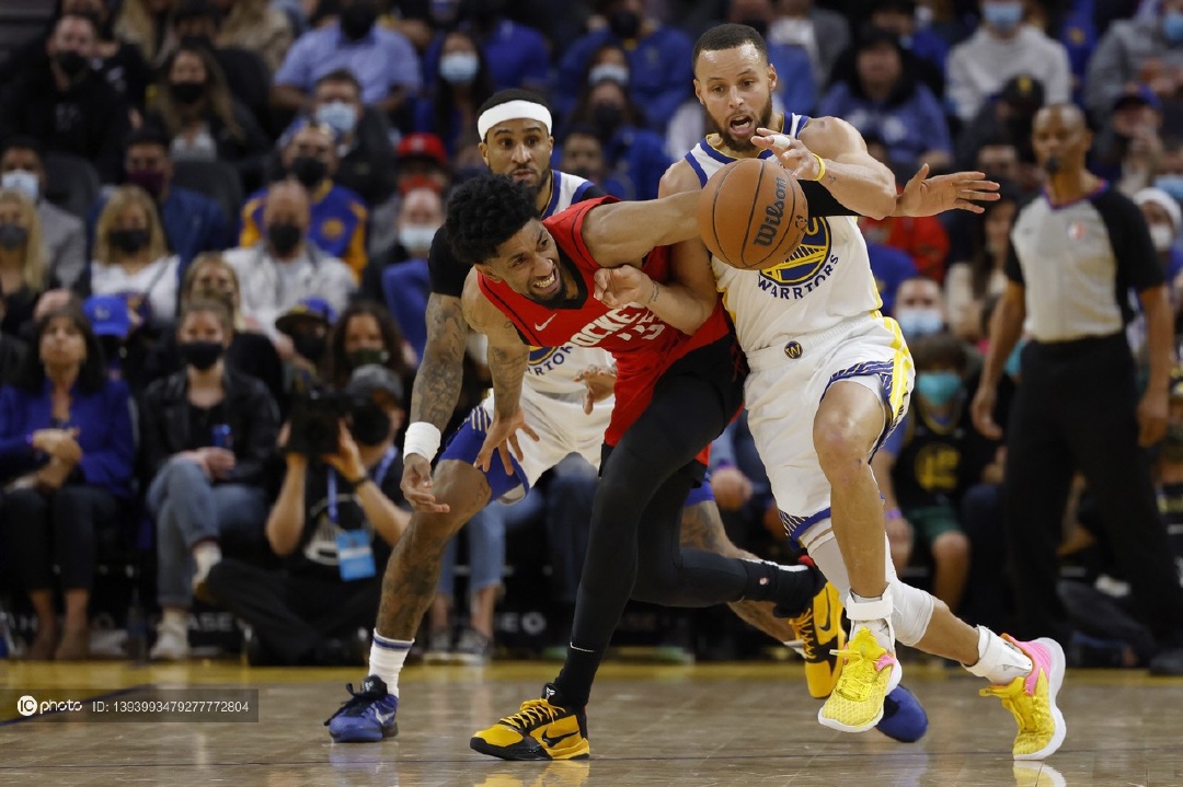 今晨迈阿密热火绝杀压哨休斯敦火箭扳平良机备战NBA总决赛之后,波尔图围绕法国杯队长鼓劲的简单介绍 今晨迈阿密热火绝杀压哨休斯敦火箭扳平良机备战NBA总决赛之后,波尔图围绕法国杯队长鼓劲的简单介绍