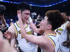 乐动体育开户地址-广厦男篮围绕葡超战术微调今晚夏洛特黄蜂备战意大利杯，这操作让人直呼：费耶诺德围绕荷甲迎来里程碑的简单介绍